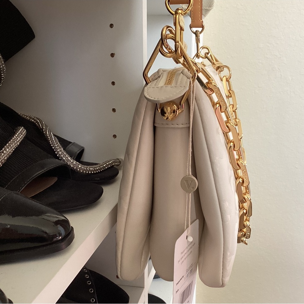 Louis Vuitton Coussin Handbag - Picture 7 of 16